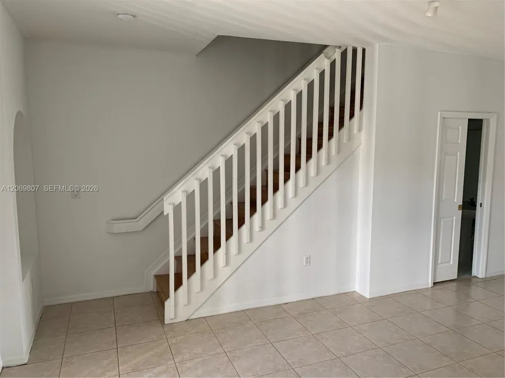5620 NW 114th Path #201 Doral, FL 33178