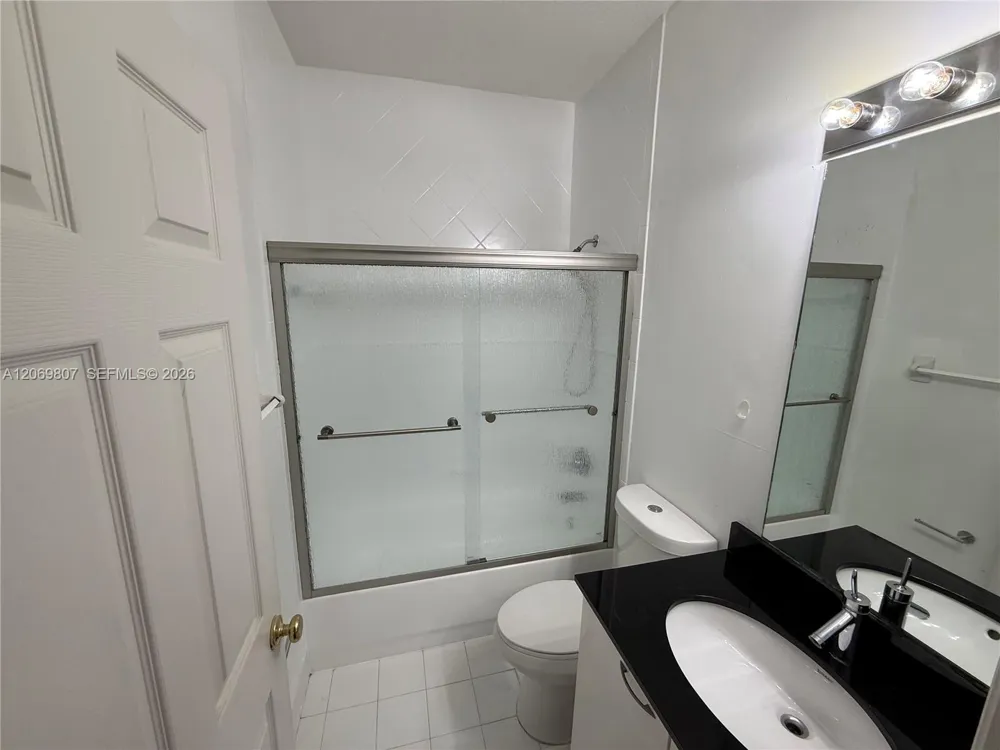 5620 NW 114th Path #201 Doral, FL 33178