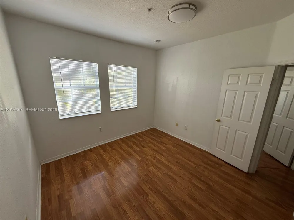 5620 NW 114th Path #201 Doral, FL 33178