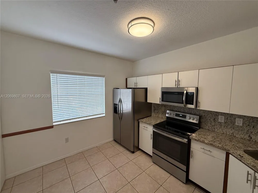 5620 NW 114th Path #201 Doral, FL 33178