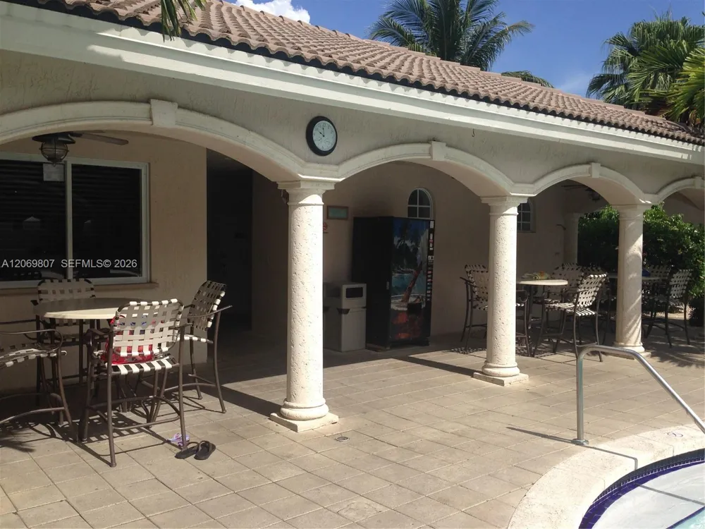 5620 NW 114th Path #201 Doral, FL 33178
