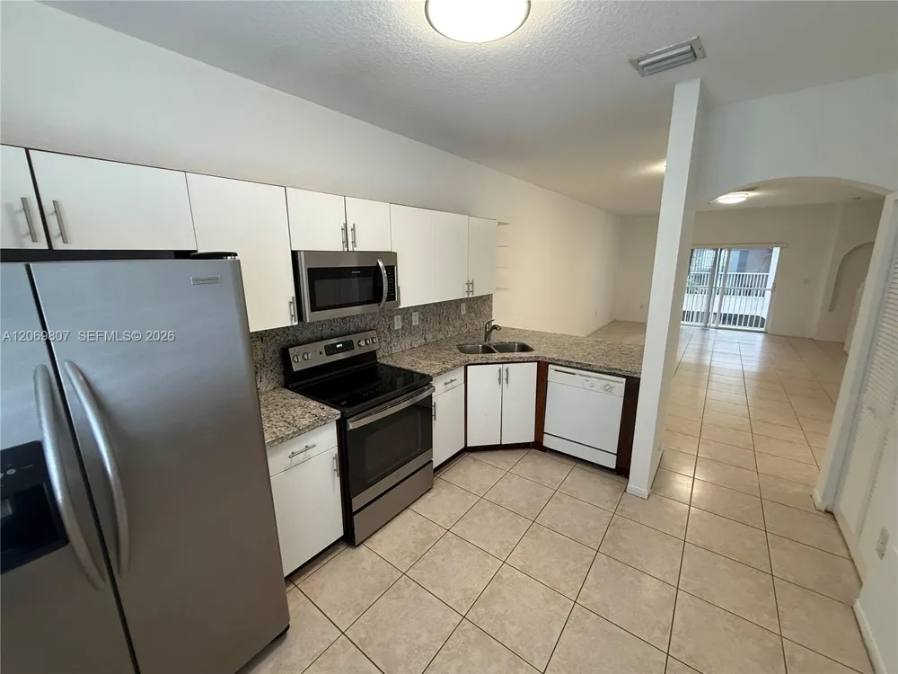 5620 NW 114th Path #201 Doral, FL 33178