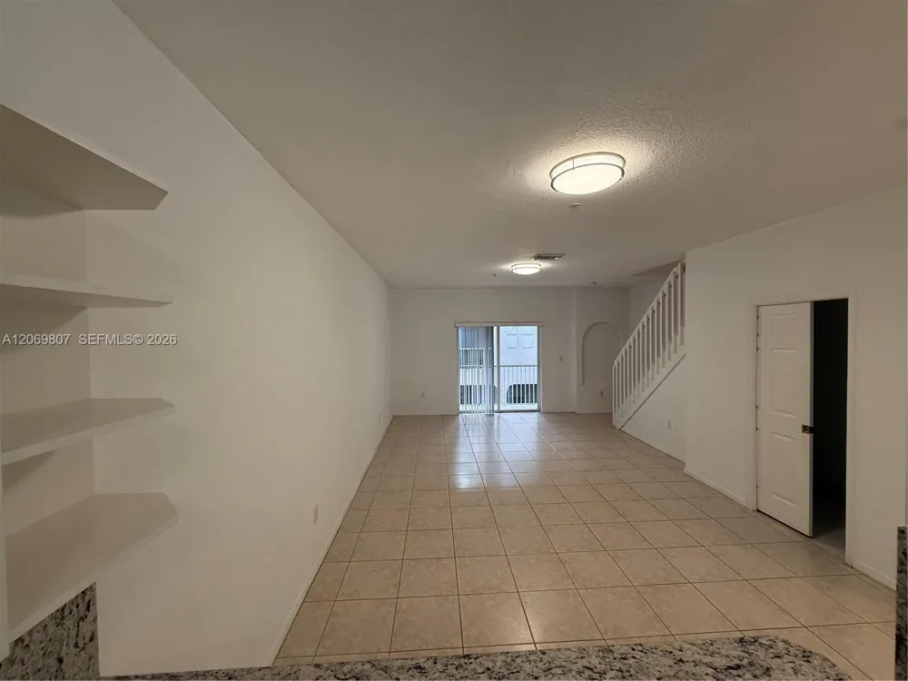 5620 NW 114th Path #201 Doral, FL 33178