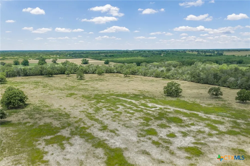 2 FM 3158 Dale, TX 78616
