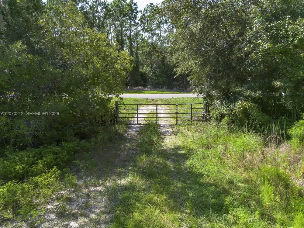 1349 Water Oak Rd Other City - In The State Of Florida, FL 32110