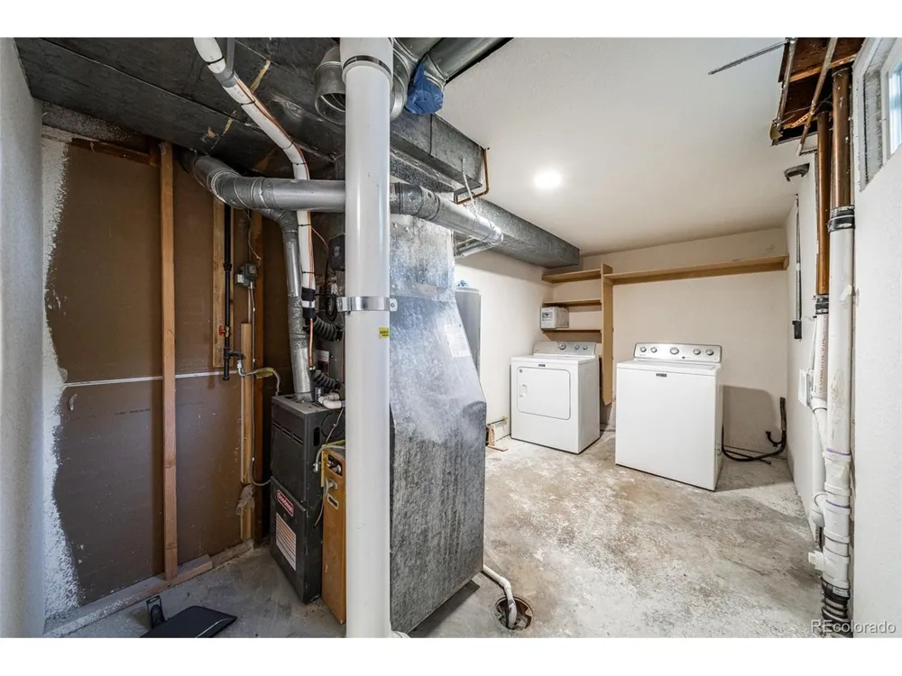 8711 Oakwood Street Westminster, CO 80031