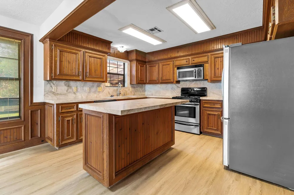 554 Harbor Drive Onalaska, TX 77360
