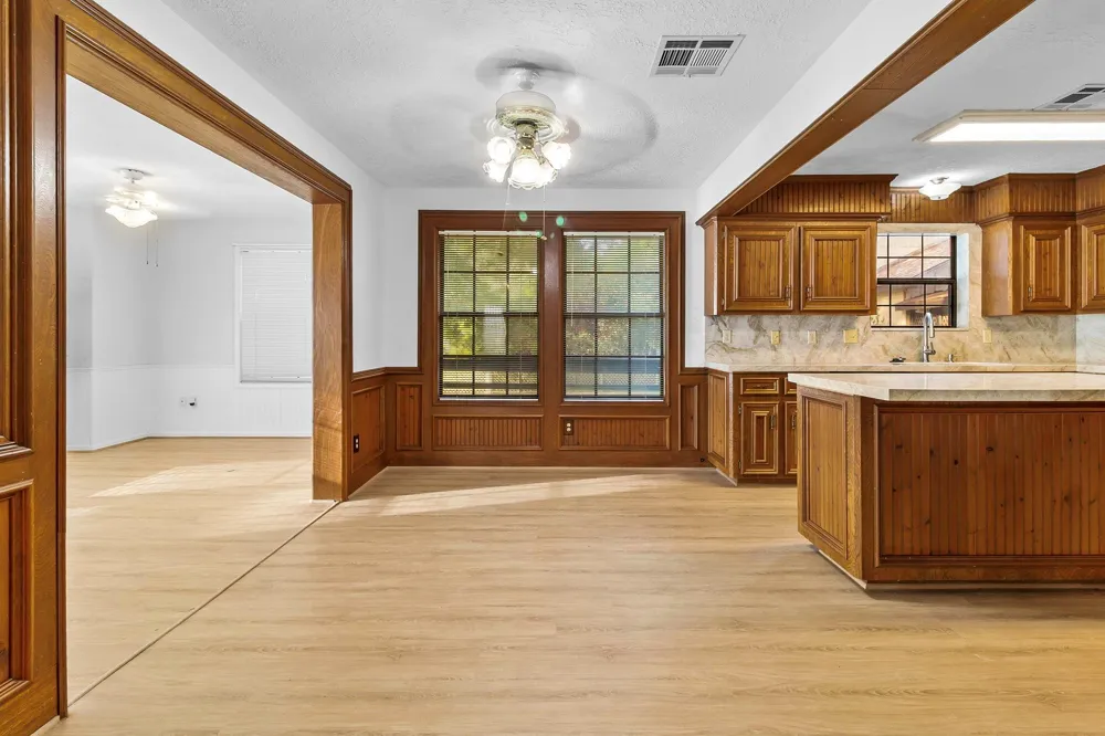 554 Harbor Drive Onalaska, TX 77360