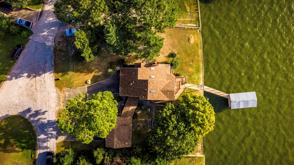 554 Harbor Drive Onalaska, TX 77360