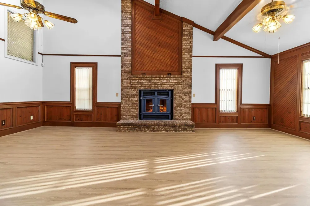 554 Harbor Drive Onalaska, TX 77360