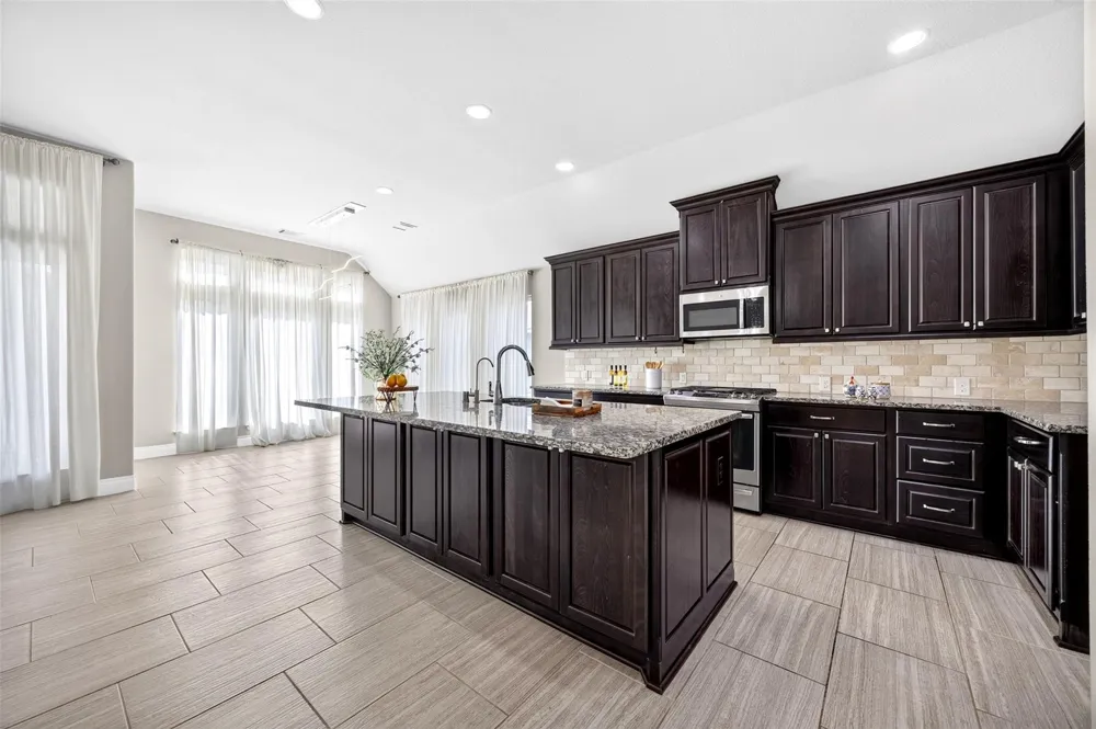 5126 Jibe Ho Lane Manvel, TX 77578