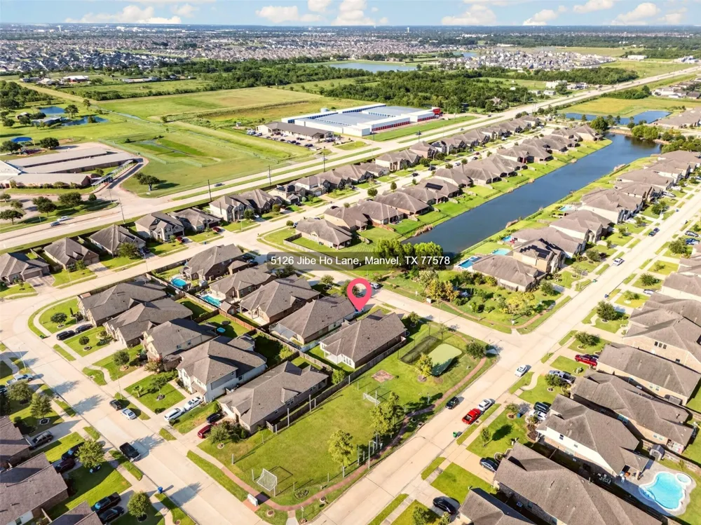 5126 Jibe Ho Lane Manvel, TX 77578