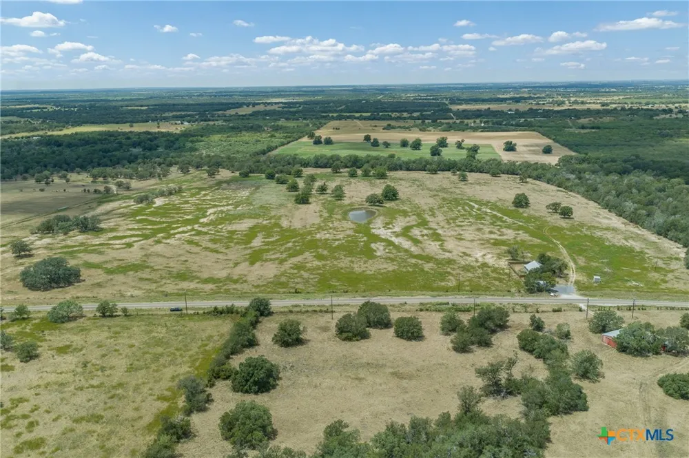 4 FM 3158 Dale, TX 78616