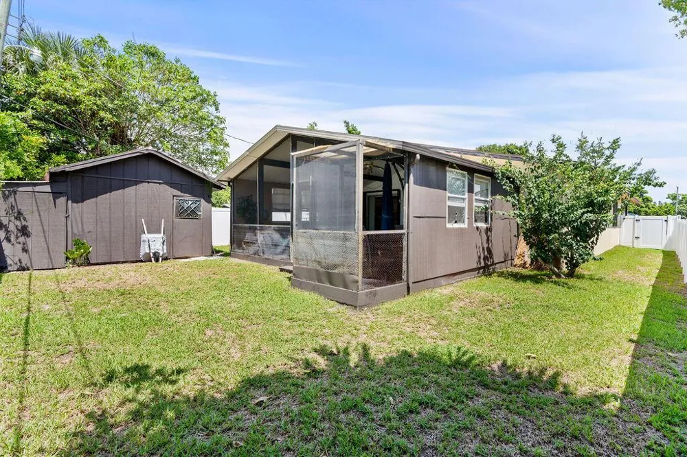 1102 Florence Road Lantana, FL 33462