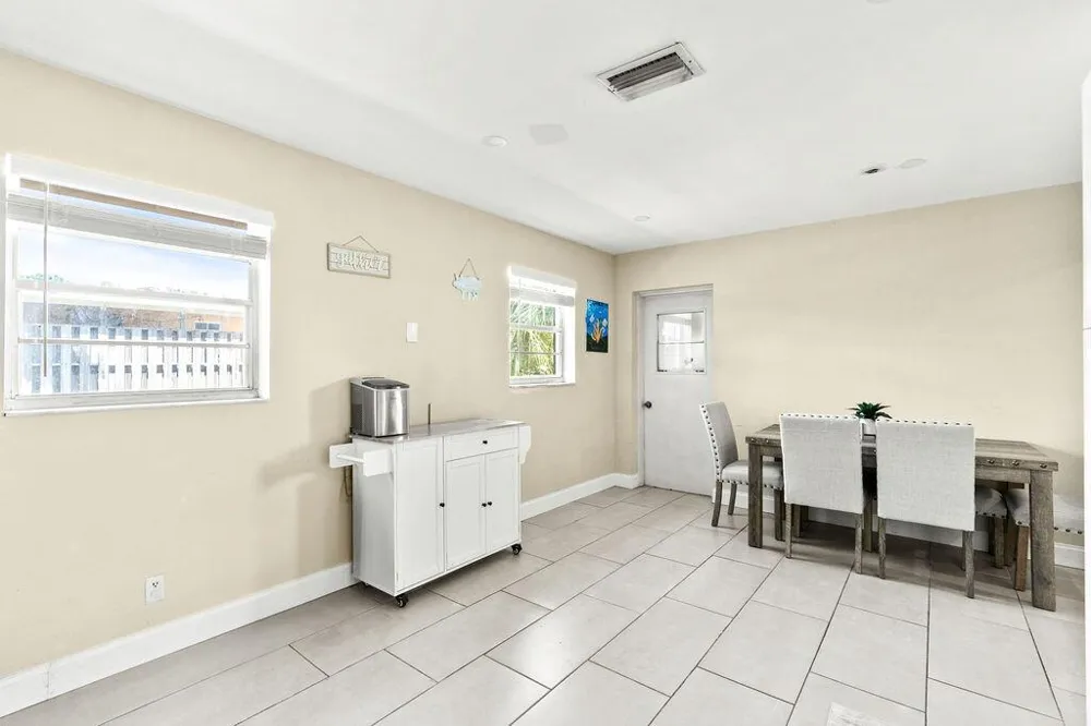 1102 Florence Road Lantana, FL 33462
