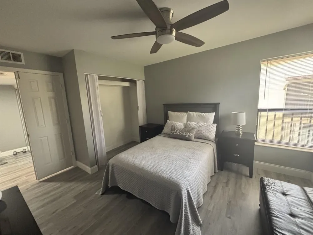 3751 COCOPLUM CIRCLE #3564 Coconut Creek, FL 33063
