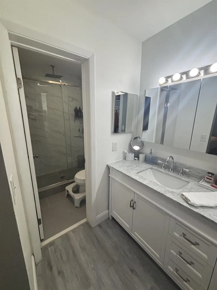 3751 COCOPLUM CIRCLE #3564 Coconut Creek, FL 33063