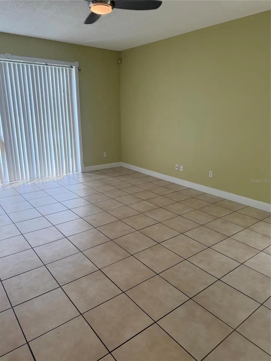 6619 MANGROVE CHASE AVENUE Orlando, FL 32809