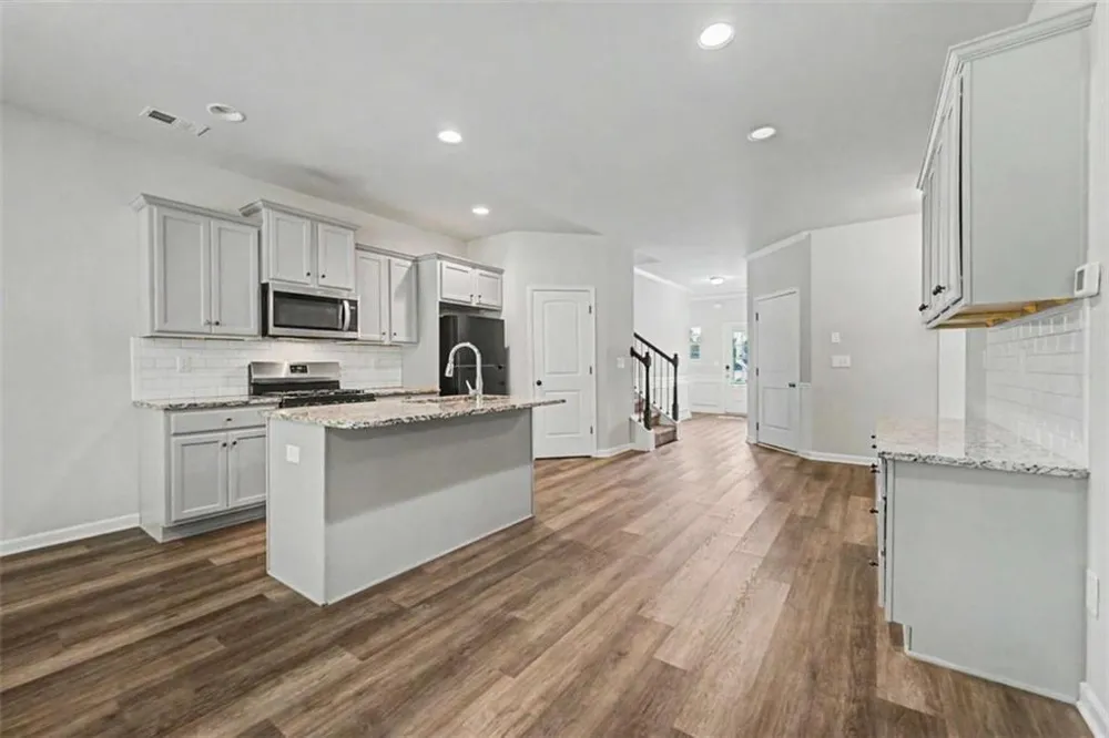 1735 Tricklin Springs McDonough, GA 30252