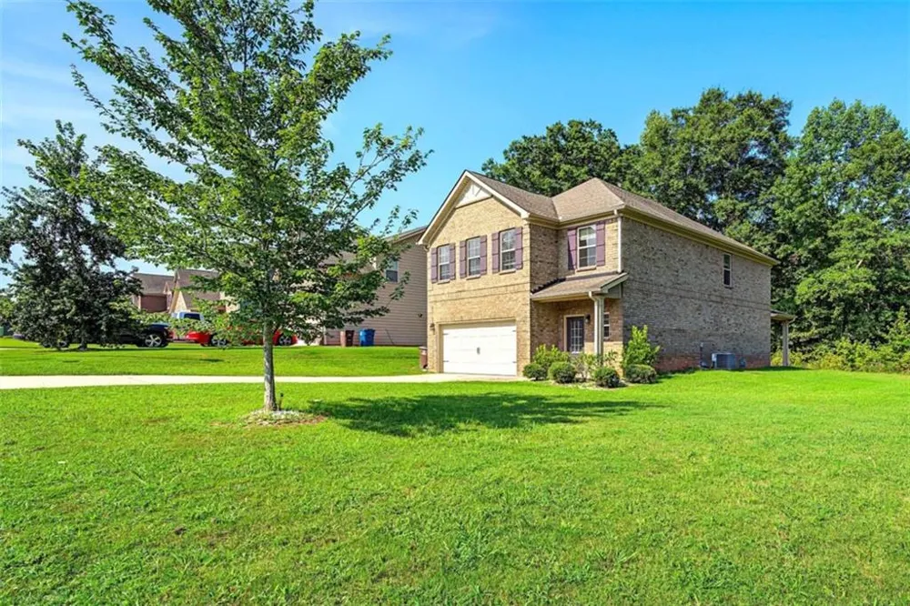 1735 Tricklin Springs McDonough, GA 30252