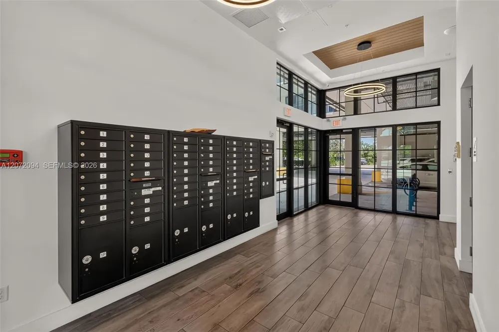 4100 SW 64th Ave #408 Davie, FL 33314