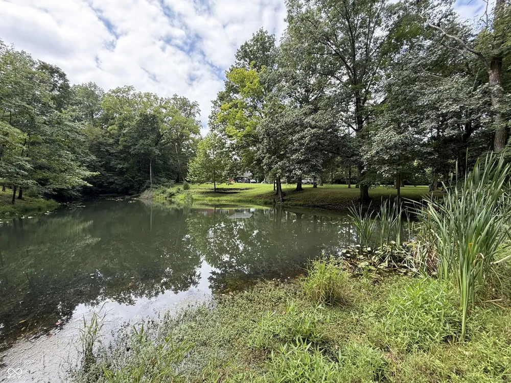 5684 Paradise Martinsville, IN 46151