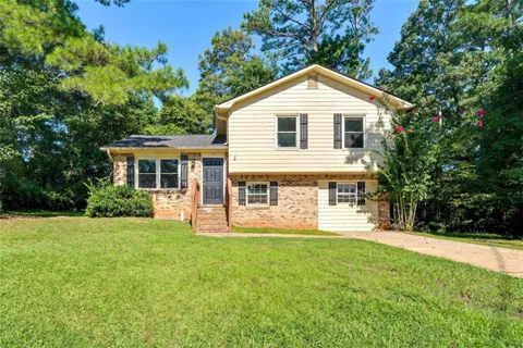 576 Dove Tail Court