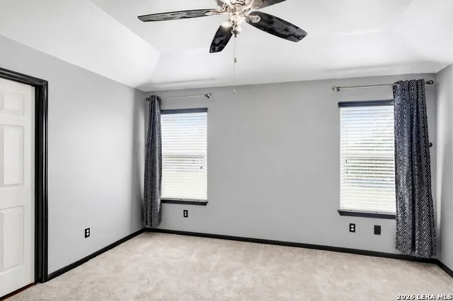 213 TERON DR San Marcos, TX 78666