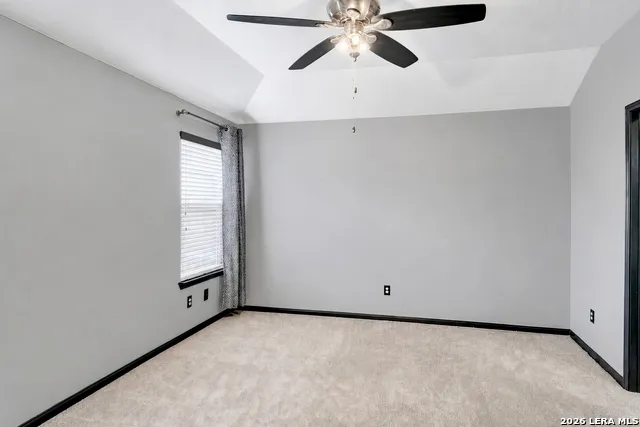 213 TERON DR San Marcos, TX 78666