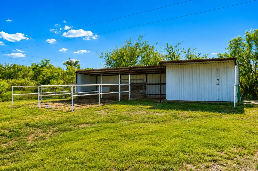 239 County Road 160 Brady, TX 76825