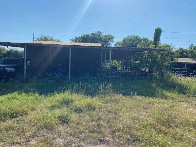 7960 W Fm 8 Stephenville, TX 76401