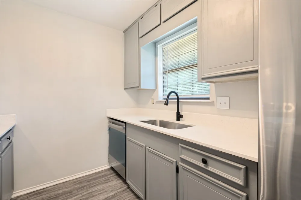 717 Adams Drive Crandall, TX 75114