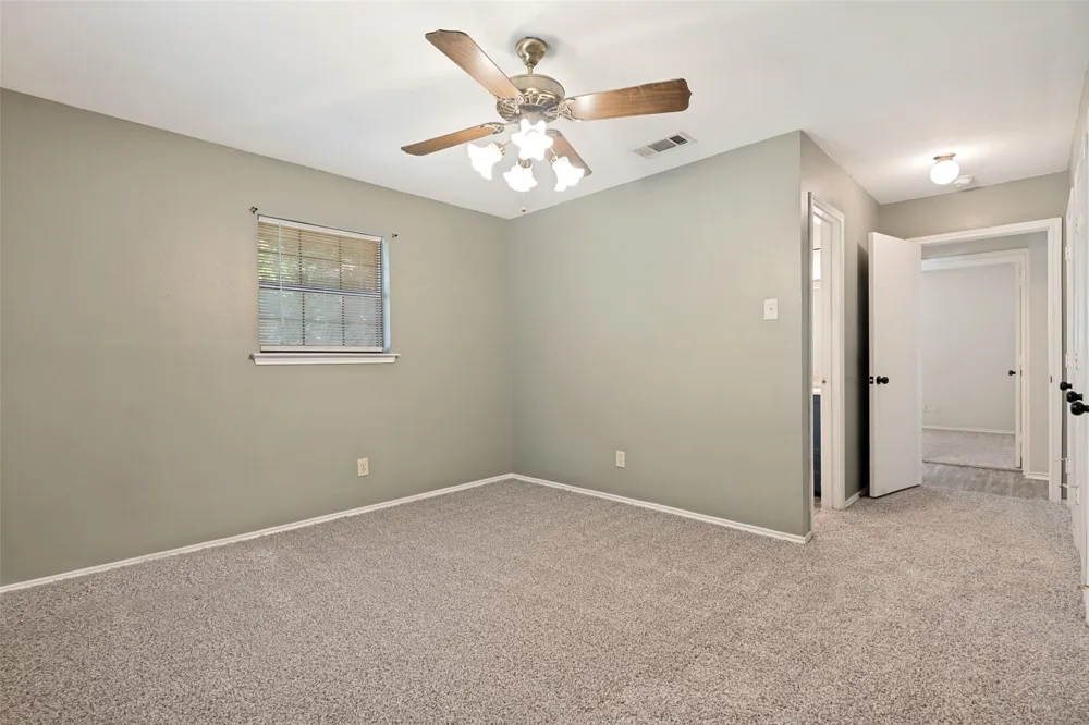717 Adams Drive Crandall, TX 75114