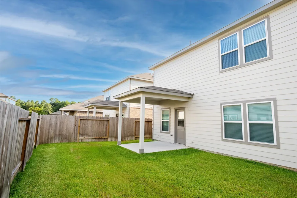 211 Brazen Forest Trail Magnolia, TX 77354