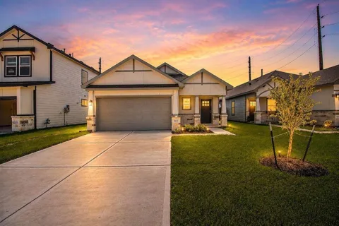 6643 Escondido Dr
