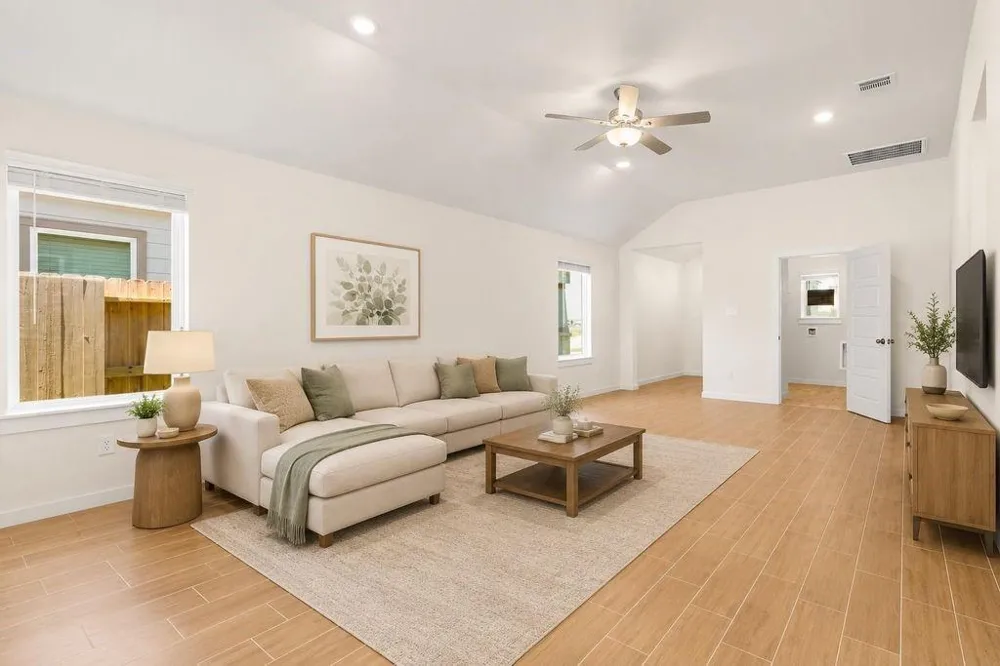6643 Escondido Dr Rosharon, TX 77583