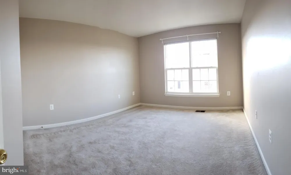 6010 MACHEN ROAD #168 Centreville, VA 20121
