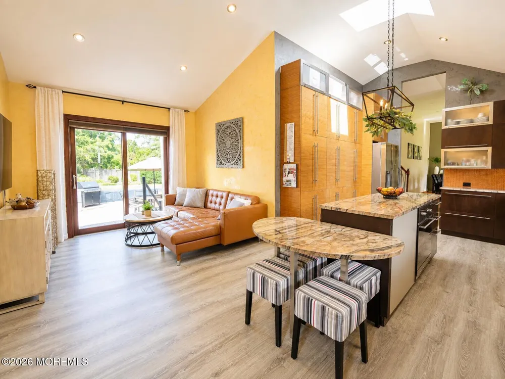 35 Miller Avenue Holmdel, NJ 07733