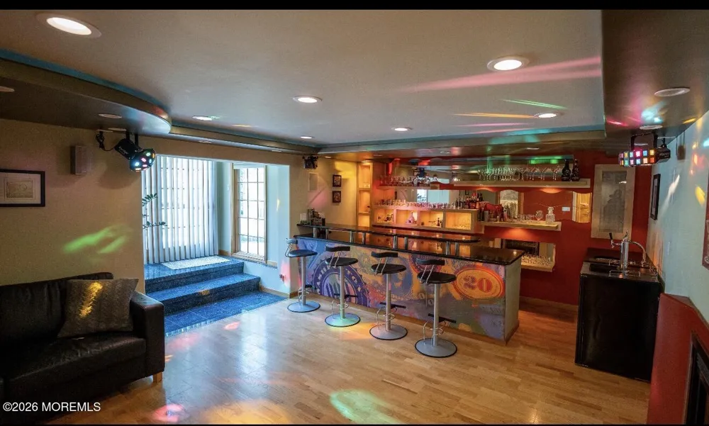 35 Miller Avenue Holmdel, NJ 07733