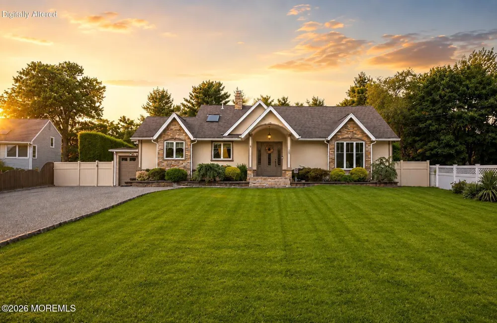 35 Miller Avenue Holmdel, NJ 07733