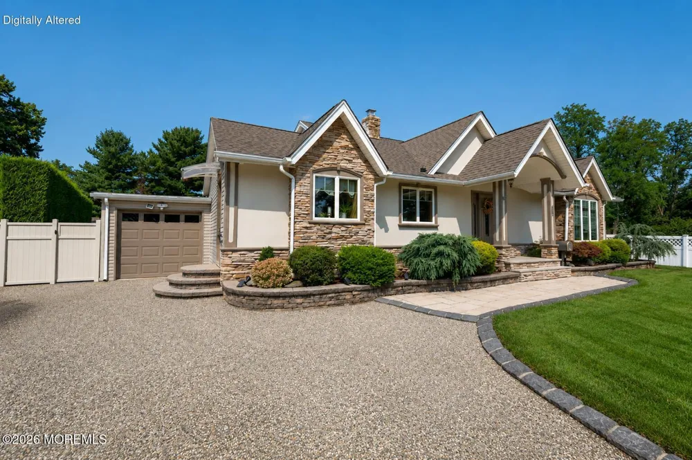 35 Miller Avenue Holmdel, NJ 07733