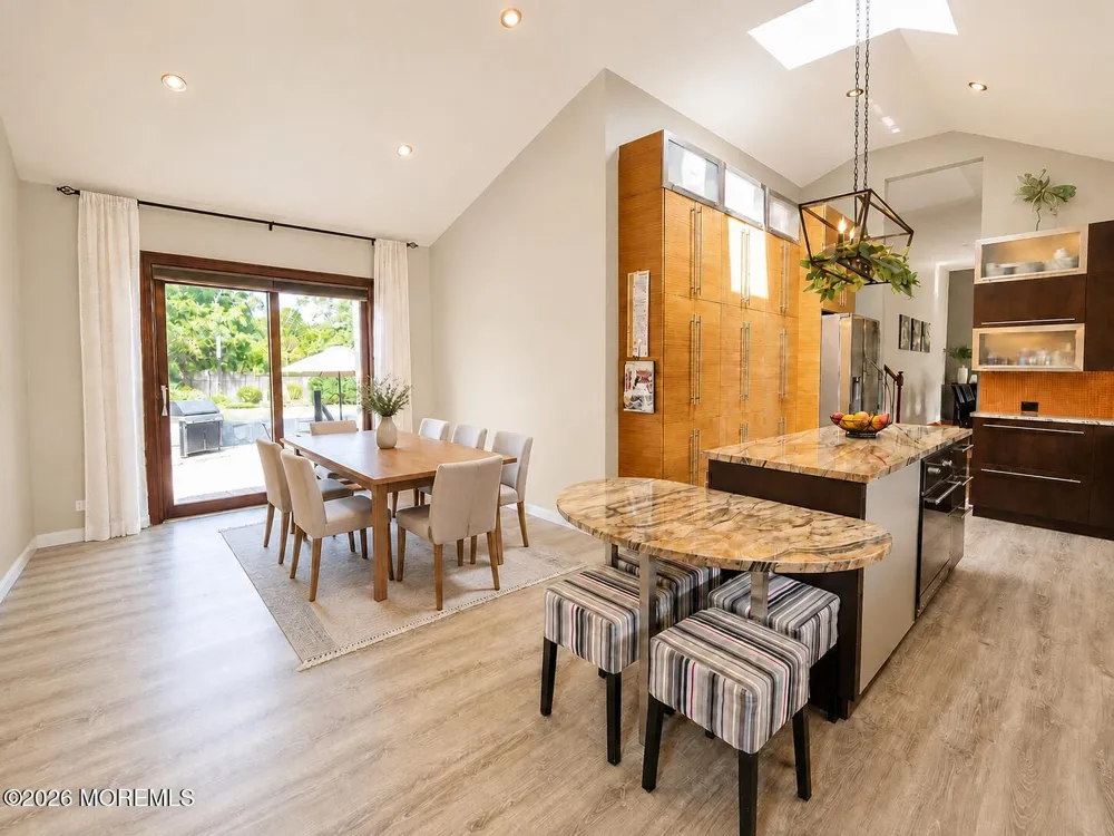 35 Miller Avenue Holmdel, NJ 07733