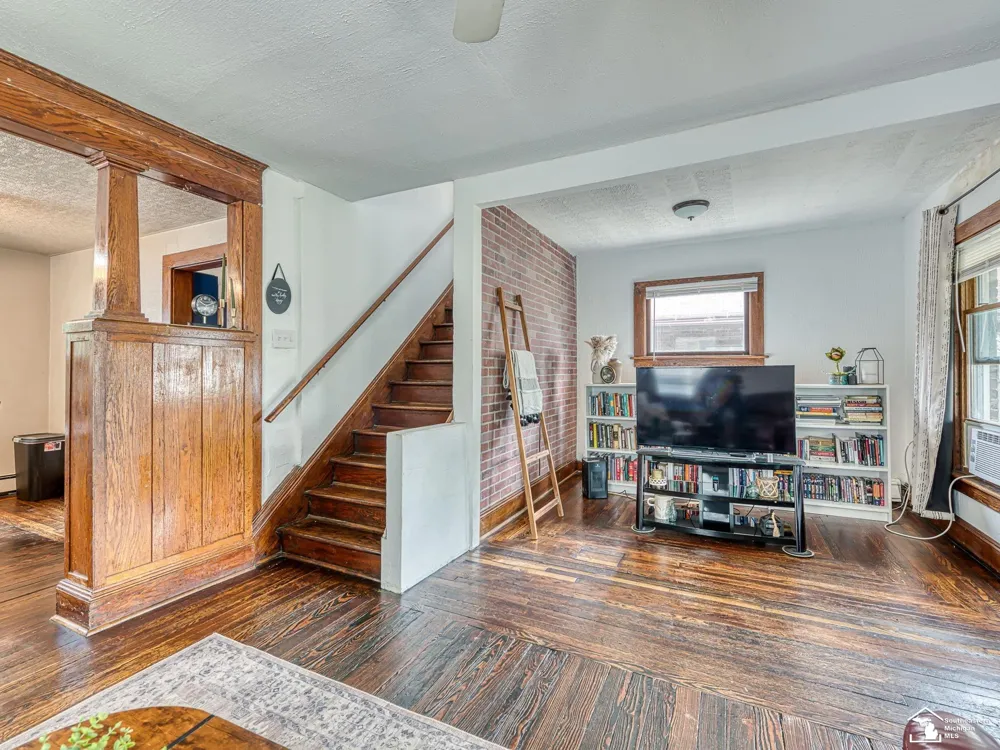 224 Webster Street Jackson City, MI 49202