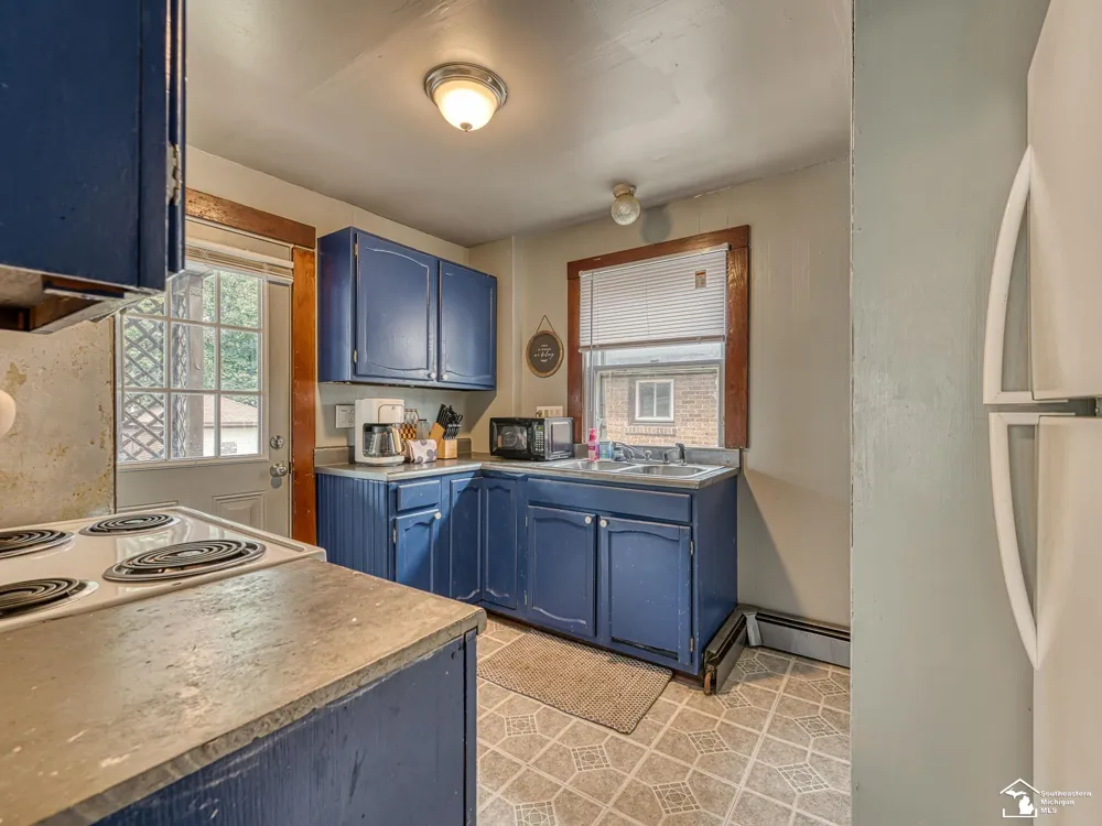 224 Webster Street Jackson City, MI 49202