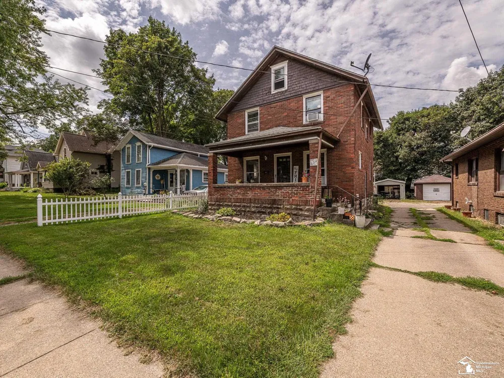 224 Webster Street Jackson City, MI 49202