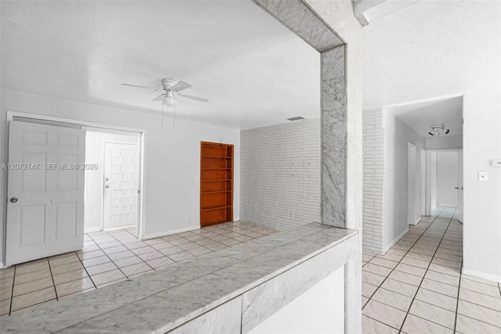 3840 SW 31st Ct West Park, FL 33023