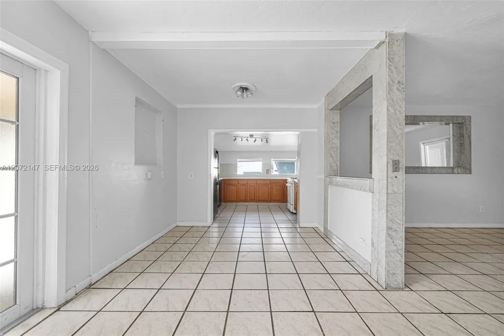 3840 SW 31st Ct West Park, FL 33023