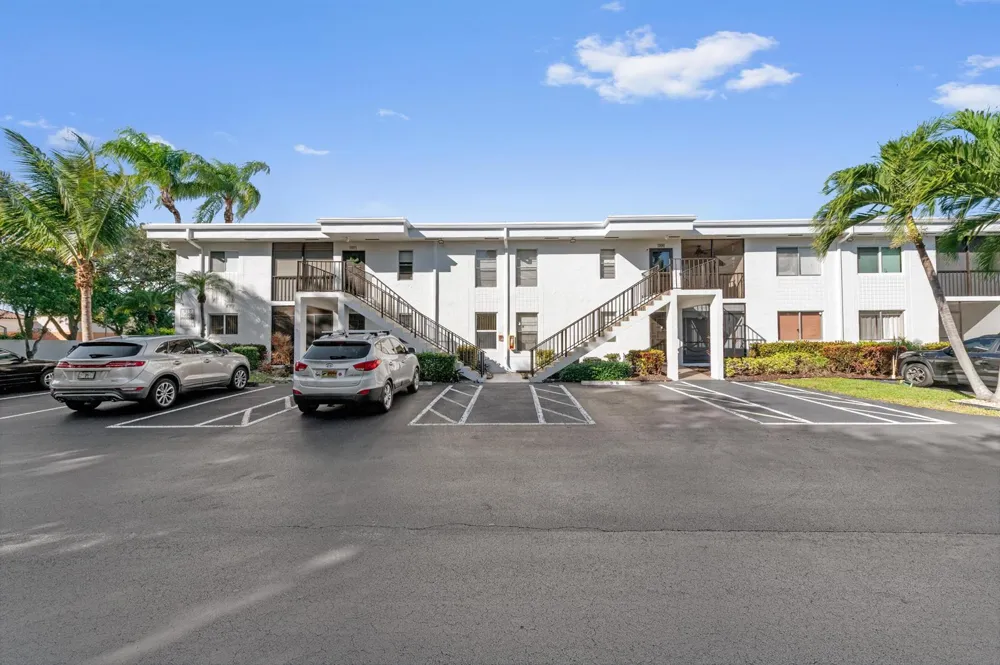 14895 Builtmore Way #107 Delray Beach, FL 33446