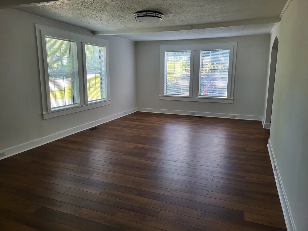 300 S Oak St Sweetwater, TN 37874