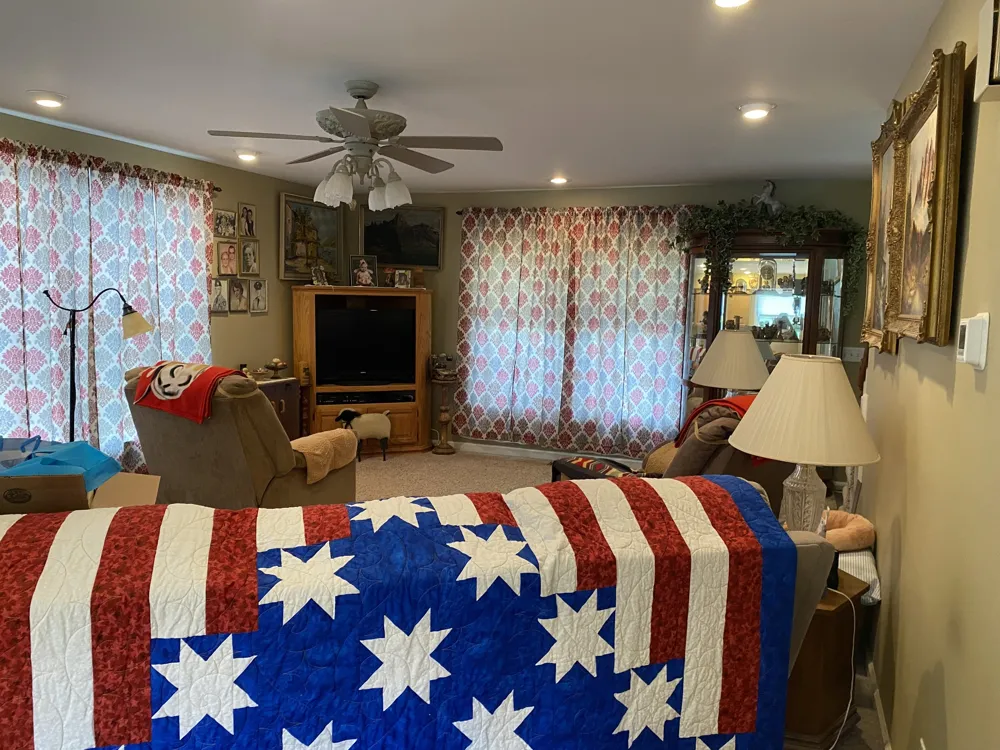 326 Sherman Rd Charlotte, TN 37036